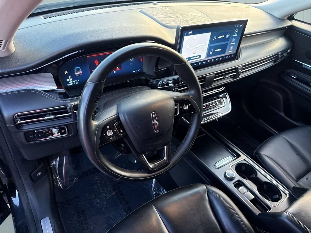 Certified 2024 Lincoln Corsair AWD image 11