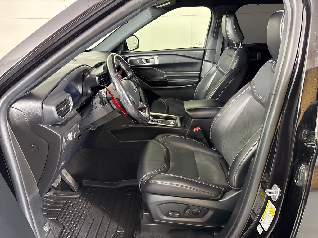 Used 2021 Ford Explorer ST image 16