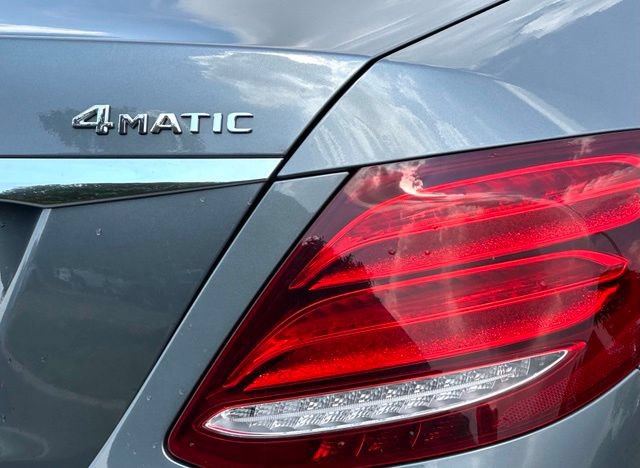 Certified 2019 Mercedes-Benz E 300 4MATIC image 13