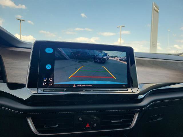 Used 2024 Volkswagen Atlas SE AWD/4WD image 15