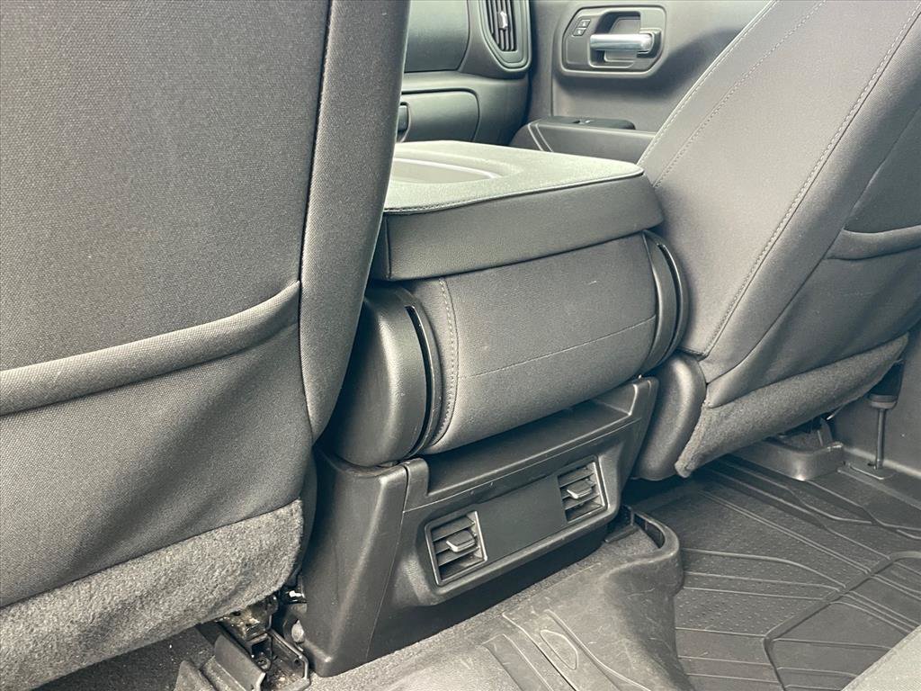 Used 2023 Chevrolet Silverado 1500 Custom AWD/4WD image 24