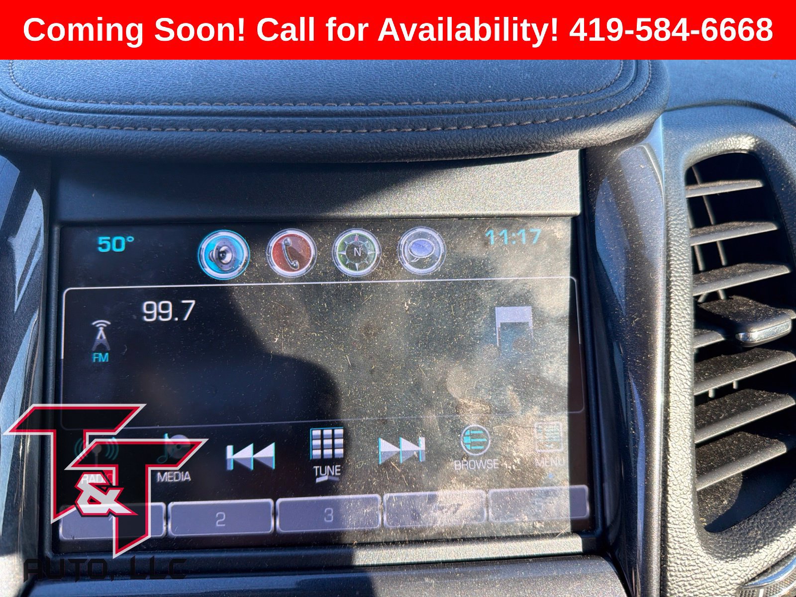 Used 2018 Chevrolet Impala Premier w/ Premier Confidence Package FWD image 9