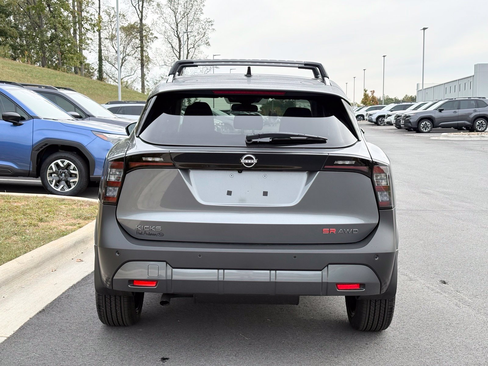 Used 2026 Nissan Kicks SR w/ Cold Weather Package AWD/4WD image 10