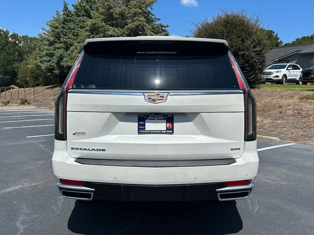 Used 2023 Cadillac Escalade ESV Premium Luxury AWD/4WD image 25