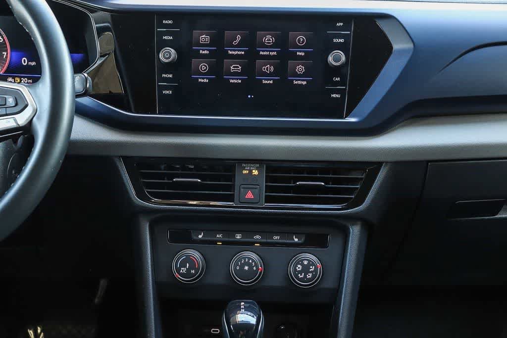 Used 2022 Volkswagen Taos SE image 14