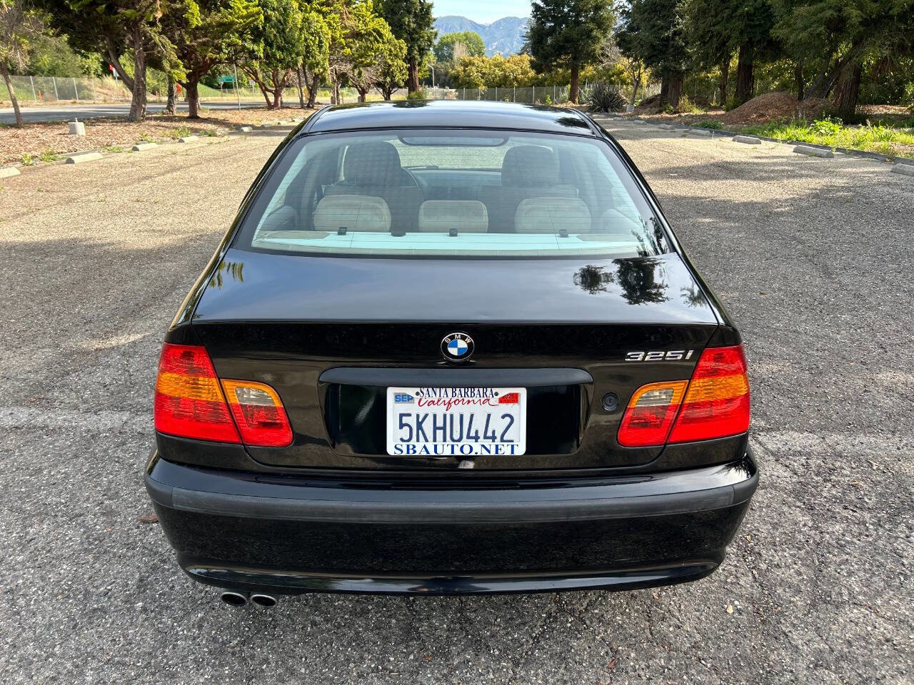 Used 2004 BMW 325i Sedan RWD image 19