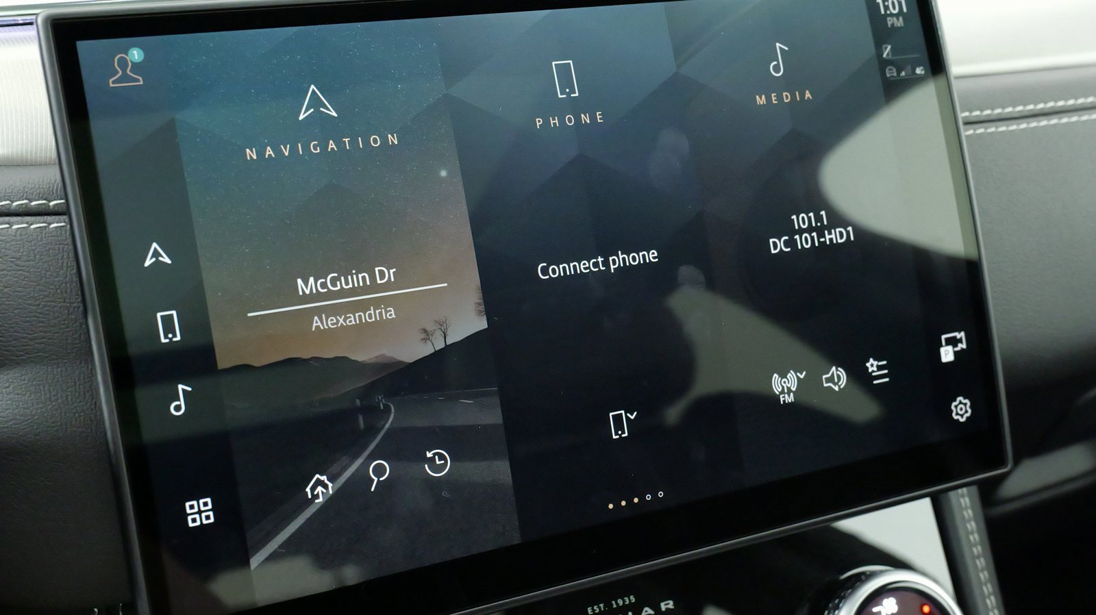 Used 2025 Jaguar F-PACE R-Dynamic S image 58