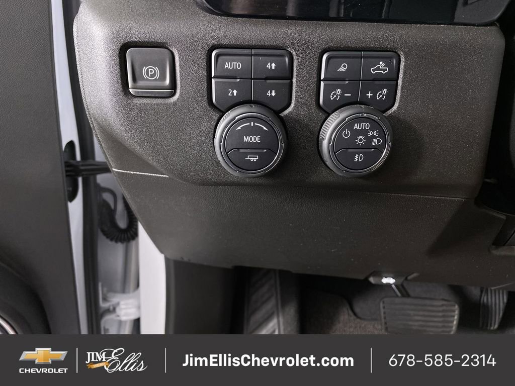 Certified 2024 Chevrolet Silverado 2500 High Country w/ Technology Package image 18