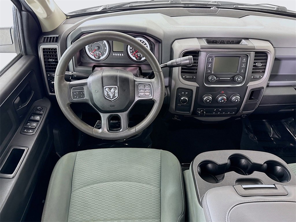 Used 2018 RAM 3500 Tradesman w/ Chrome Appearance Group image 3