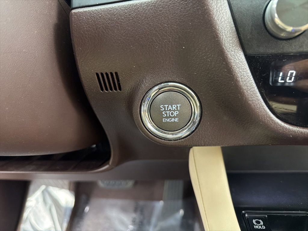 Used 2018 Lexus RX 350L AWD image 19