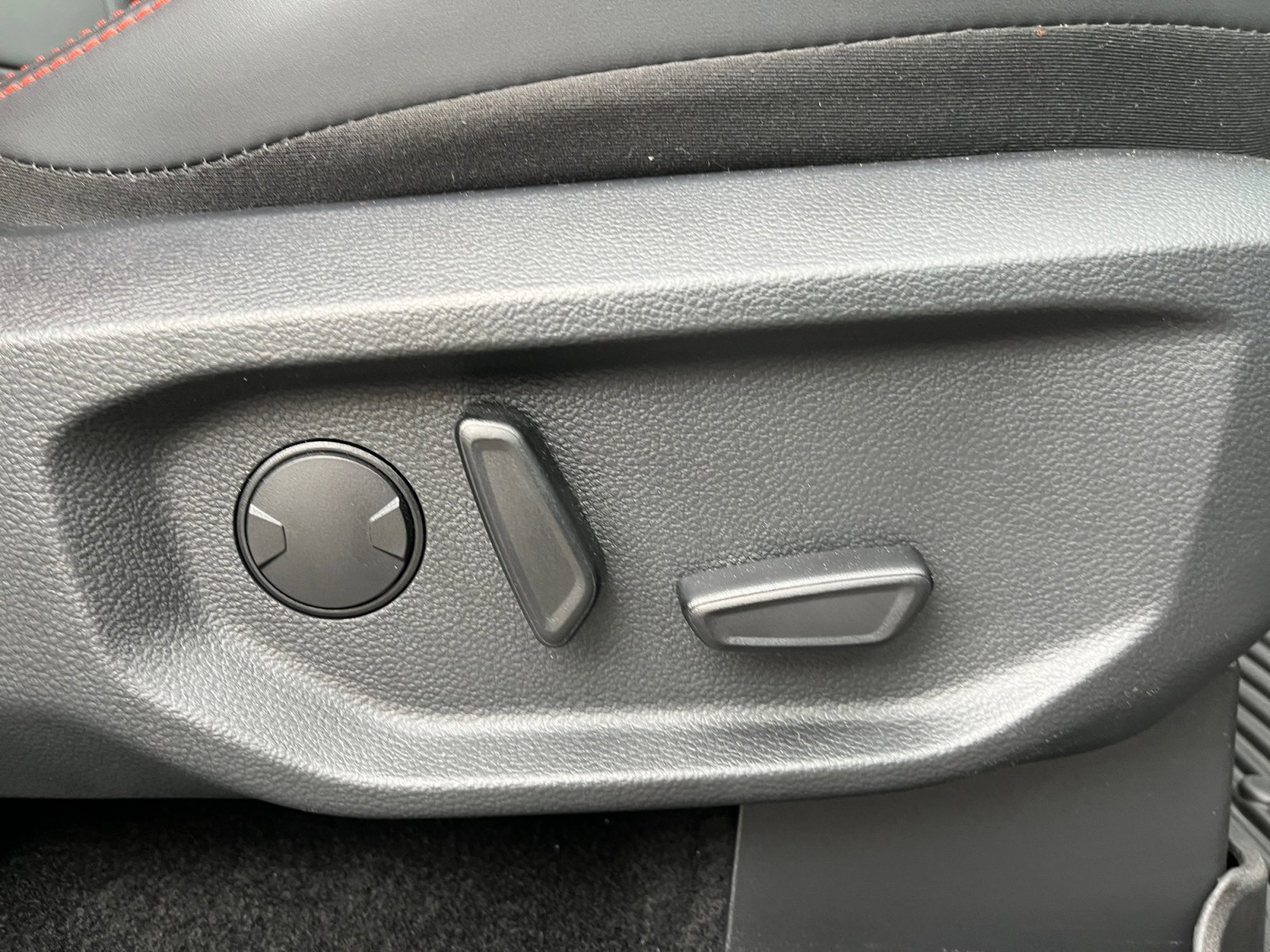 Used 2025 Ford Ranger Raptor image 28