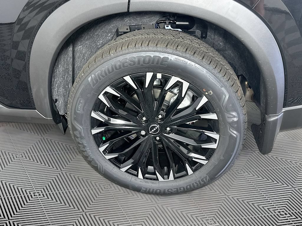 New 2026 Nissan Rogue Dark Armor AWD/4WD image 39