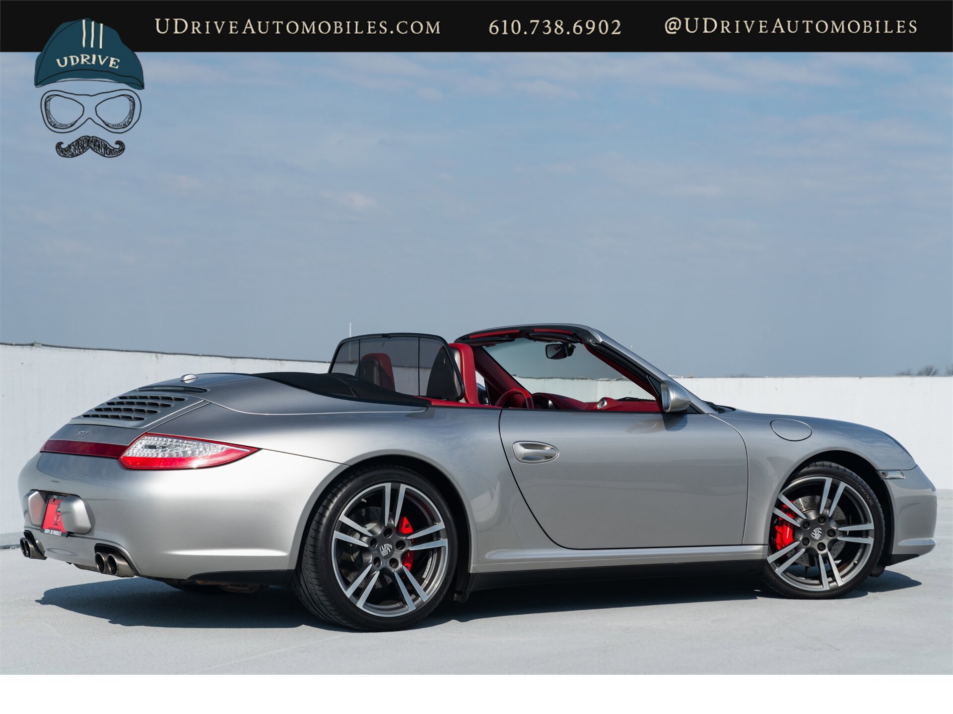Used 2012 Porsche 911 Carrera 4S AWD/4WD image 3