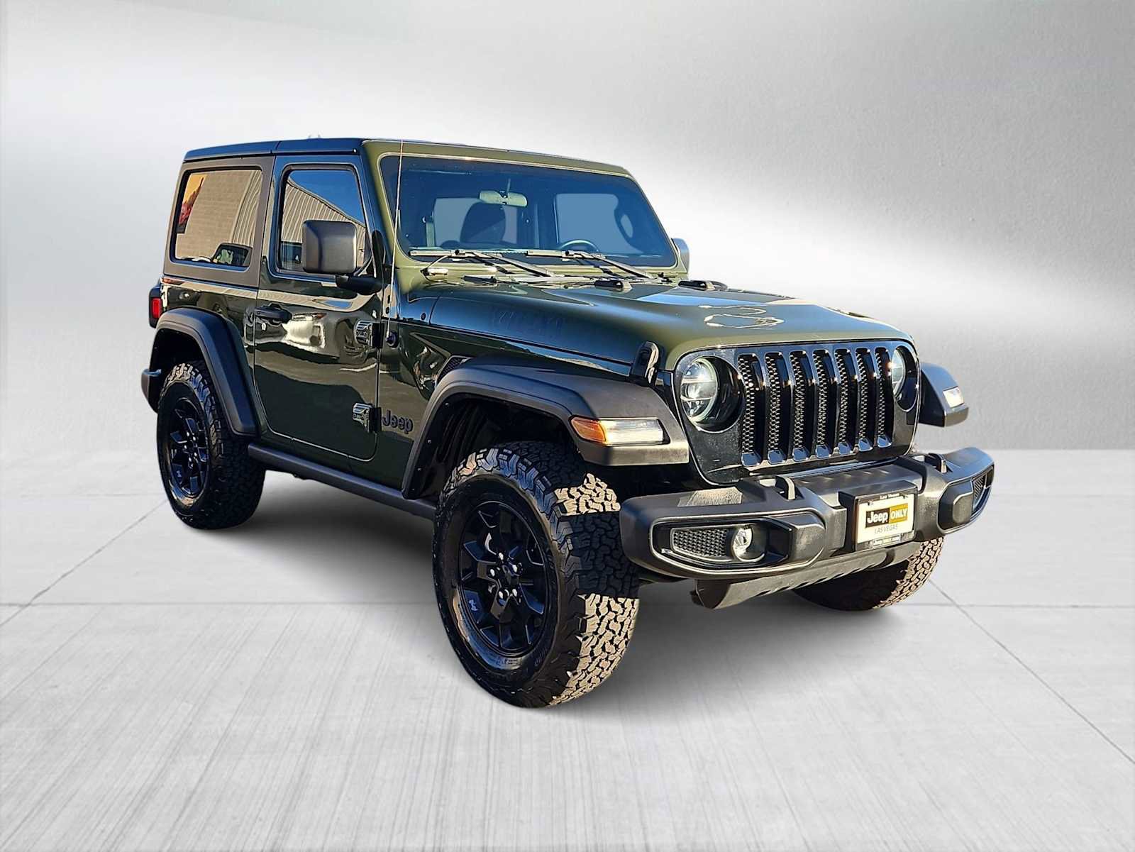 Used 2022 Jeep Wrangler Willys image 2