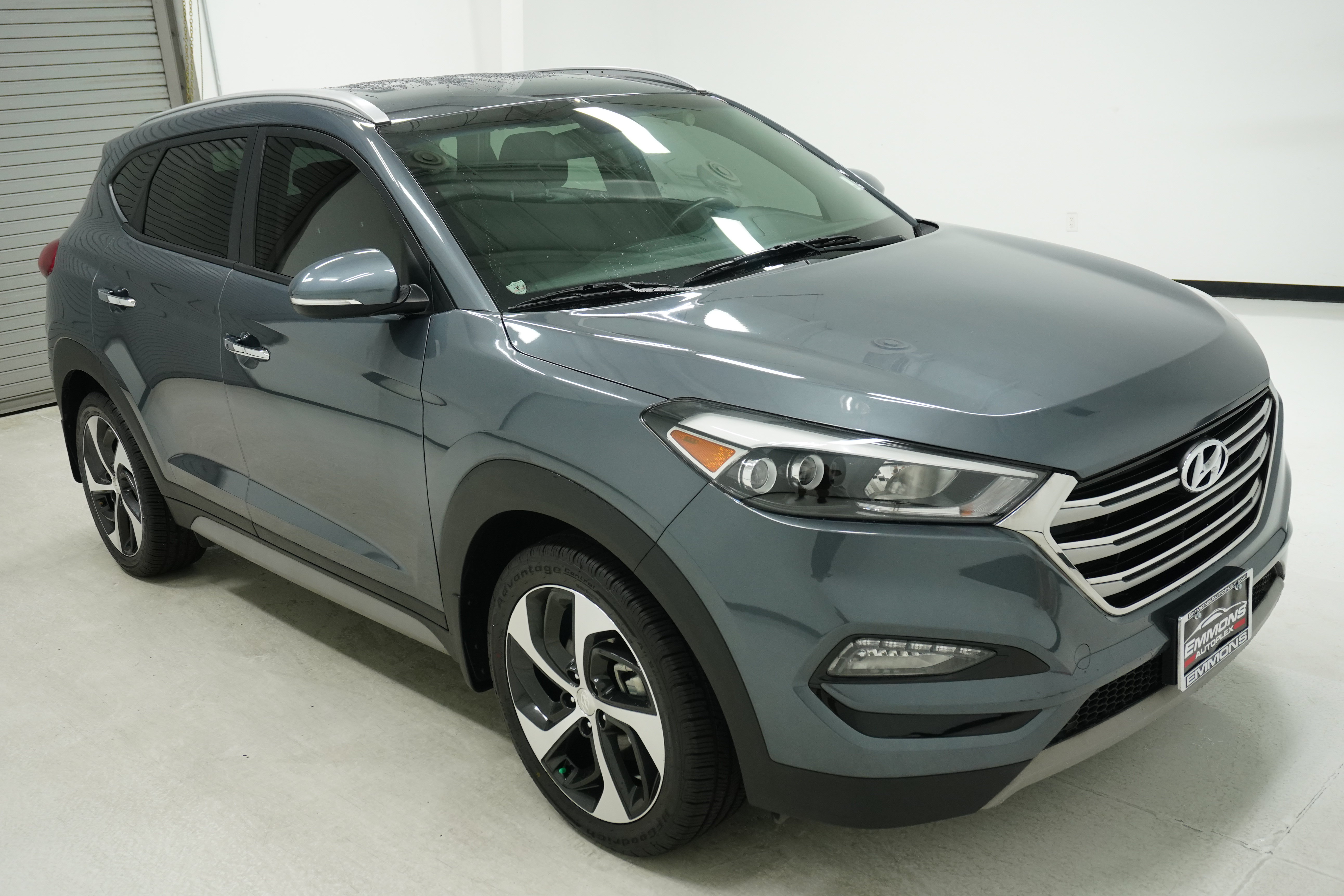Used 2017 Hyundai Tucson Limited FWD image 3
