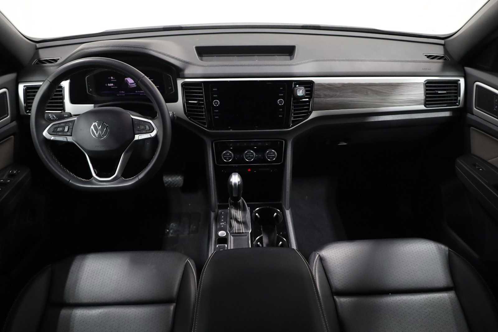 Used 2023 Volkswagen Atlas Cross Sport SE image 23