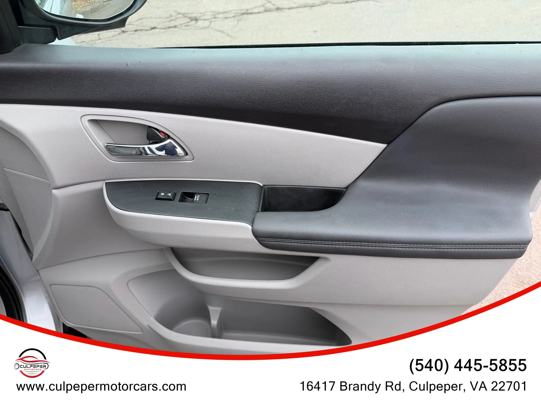 Used 2015 Honda Odyssey EX-L image 17