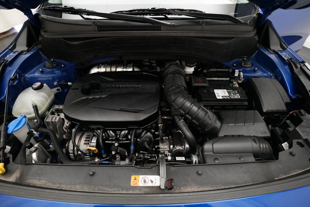 Used 2021 Kia Seltos SX w/ SX Sunroof Package image 3