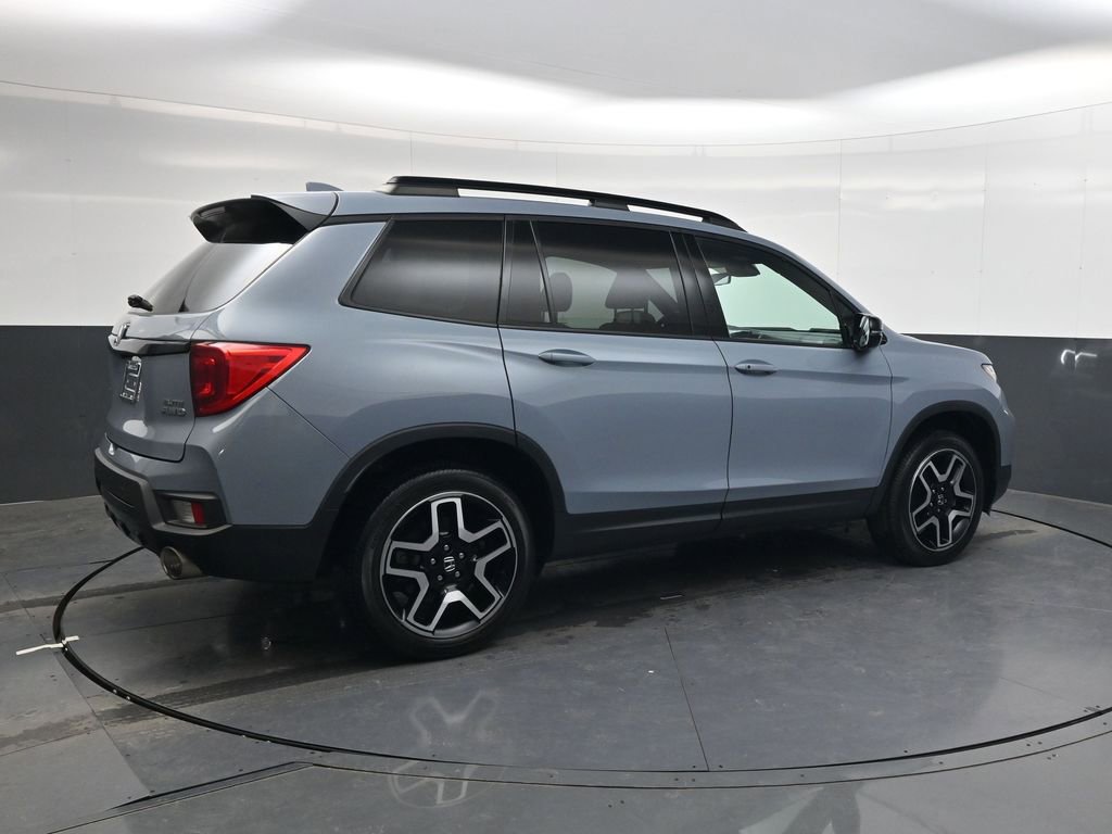 Used 2023 Honda Passport Elite image 4