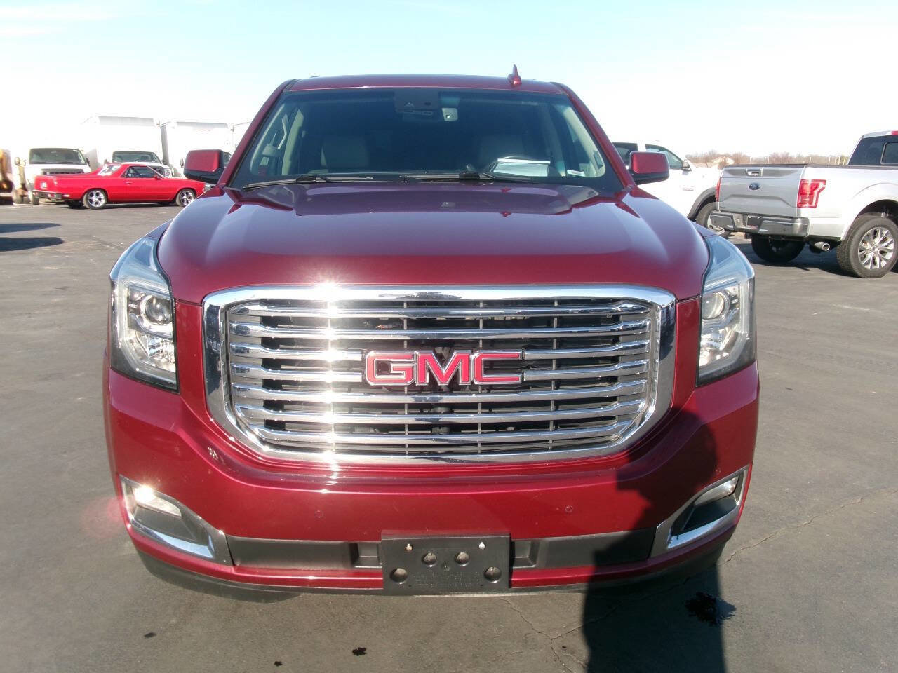 Used 2019 GMC Yukon XL SLT w/ Premium Edition image 9