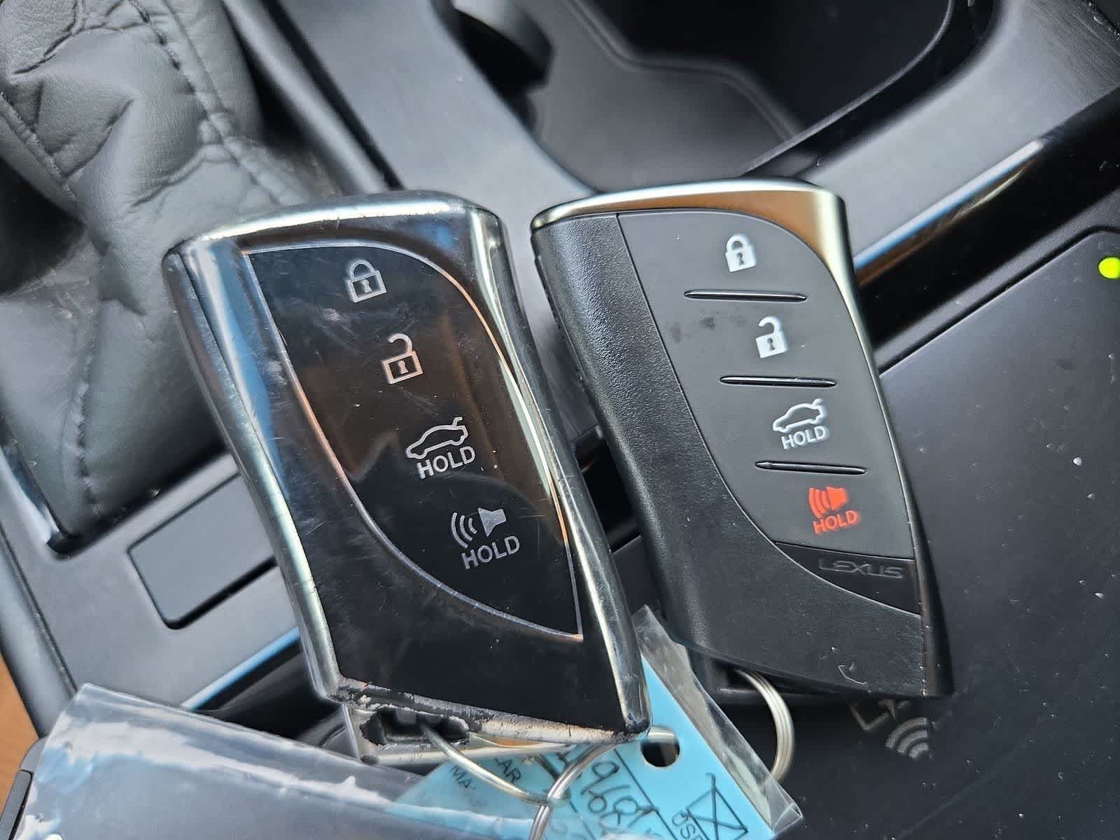 Used 2024 Lexus ES 350 w/ Technology Package FWD image 28
