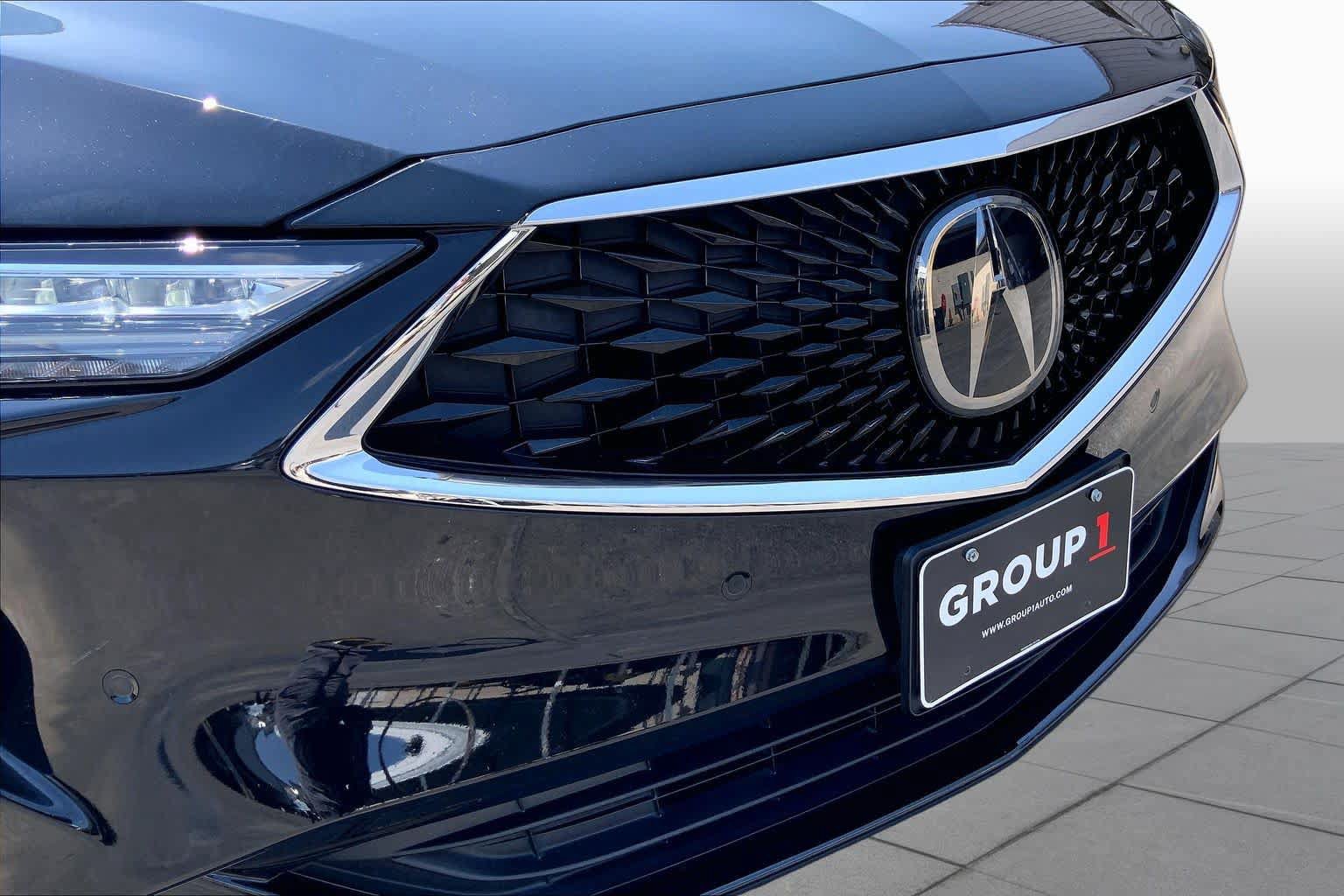 Used 2024 Acura MDX w/ Technology Package FWD image 30