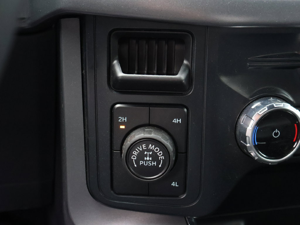Used 2026 Ford F150 XLT w/ Equipment Group 302A MID AWD/4WD image 37