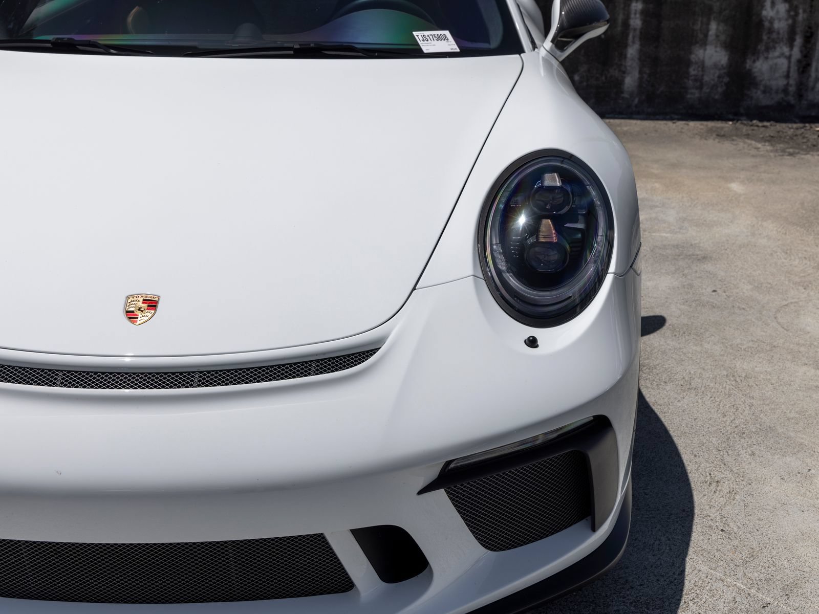 Certified 2018 Porsche 911 GT3 RWD image 17