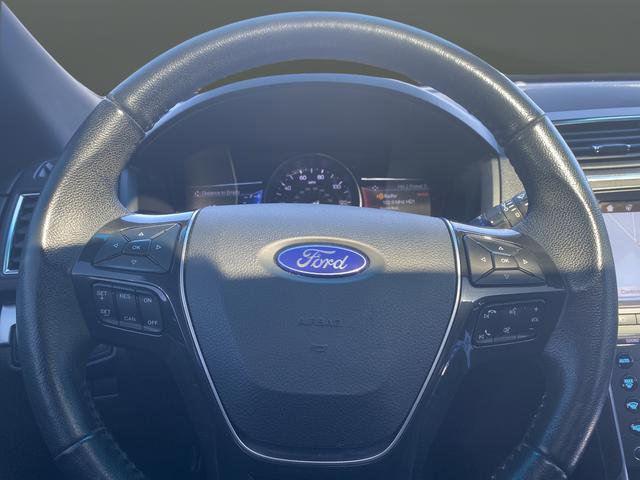 Used 2017 Ford Explorer Limited w/ Equipment Group 301A image 18