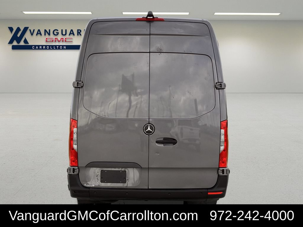 Used 2021 Mercedes-Benz Sprinter 4500 w/ Parking Package image 4