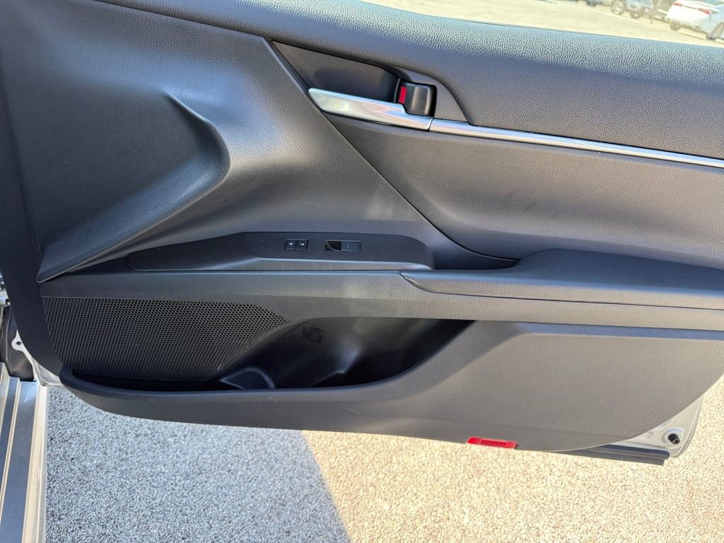Certified 2023 Toyota Camry SE FWD image 19