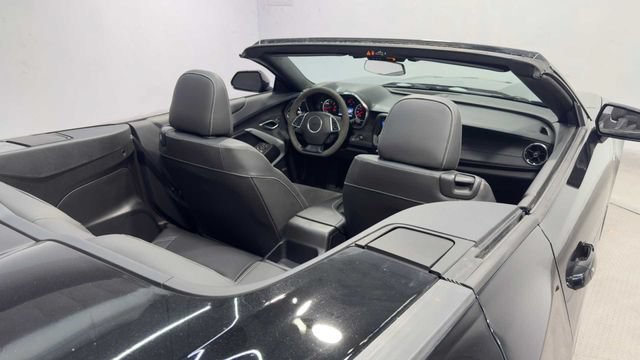 Used 2024 Chevrolet Camaro LT w/ Technology Package RWD image 35