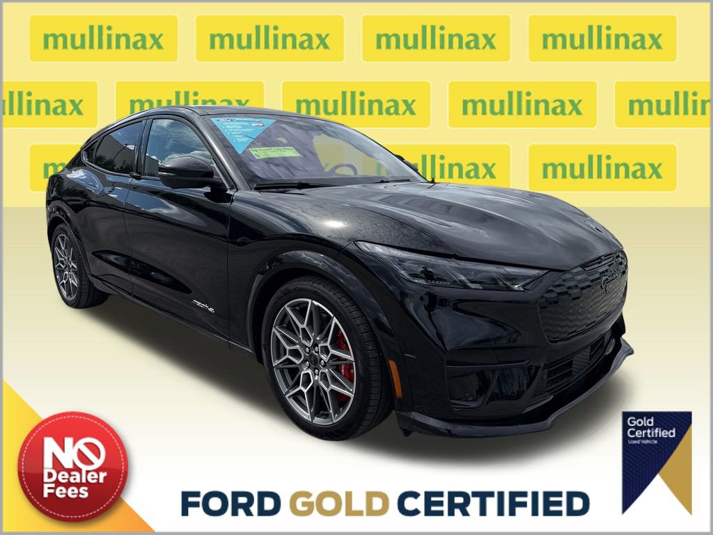 Certified 2025 Ford Mustang Mach-E GT image 1