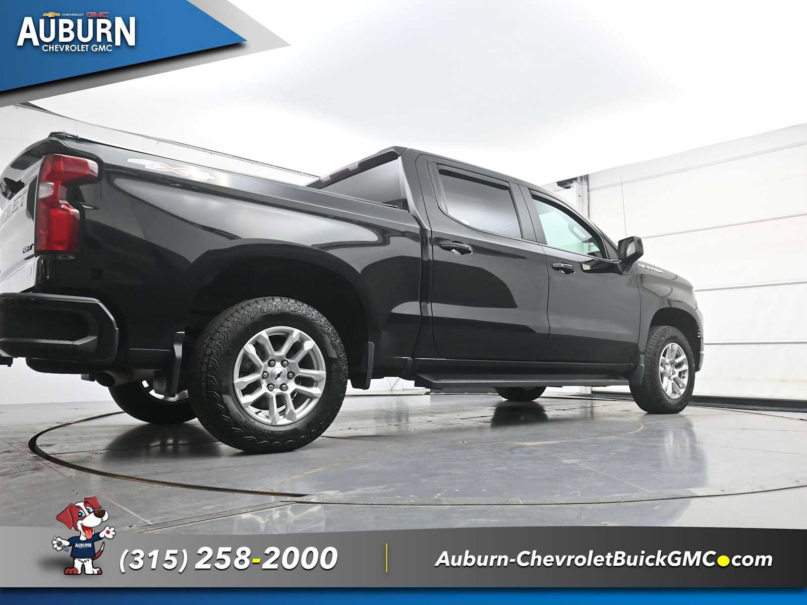 Used 2022 Chevrolet Silverado 1500 RST AWD/4WD image 24