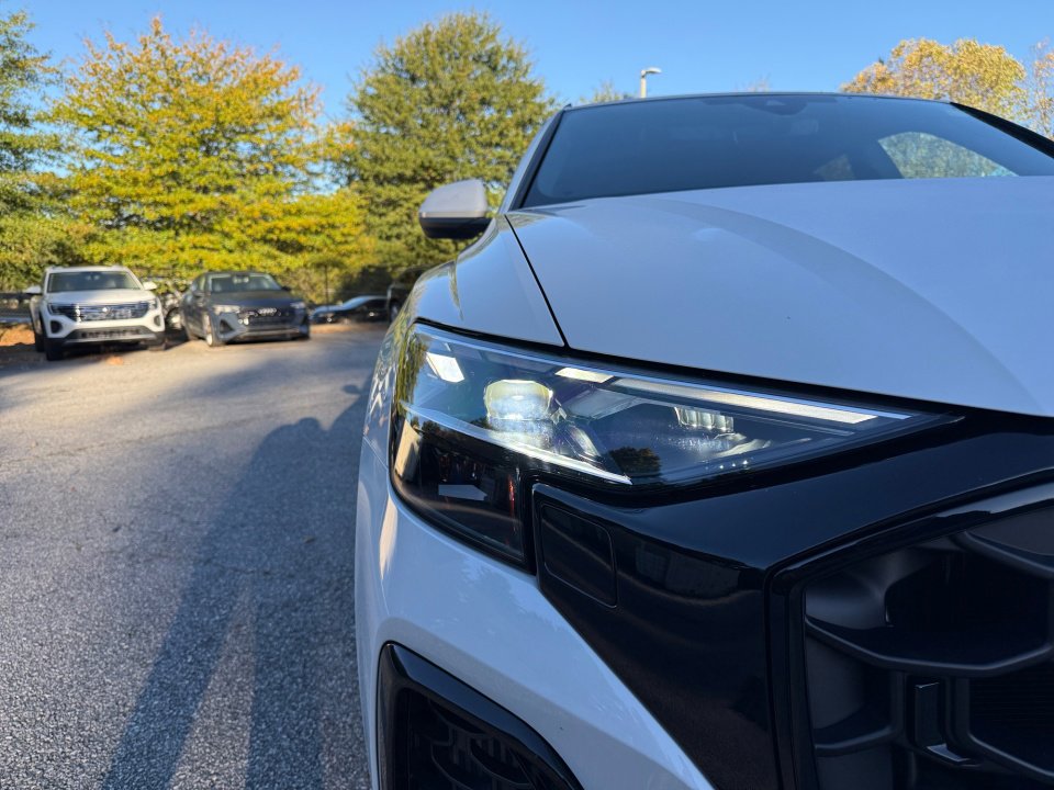 New 2026 Audi Q8 Premium Plus image 24