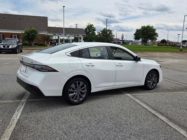 New 2026 Nissan Sentra SL w/ Floor Mat Package FWD image 14