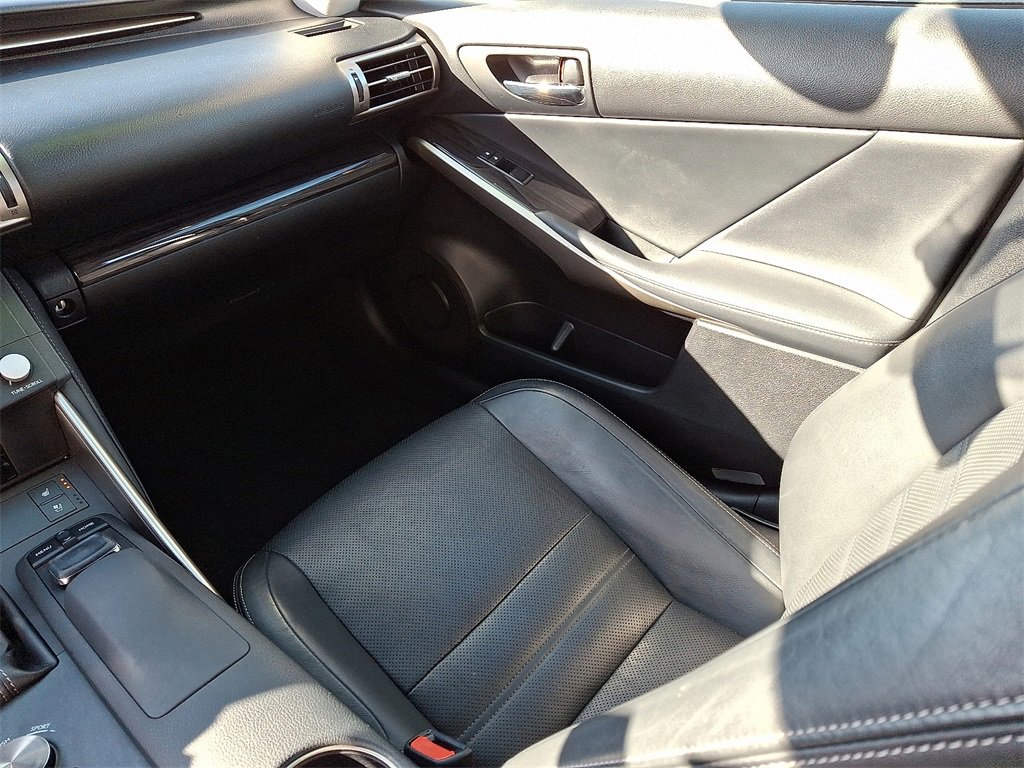 Used 2015 Lexus IS 350 AWD image 16