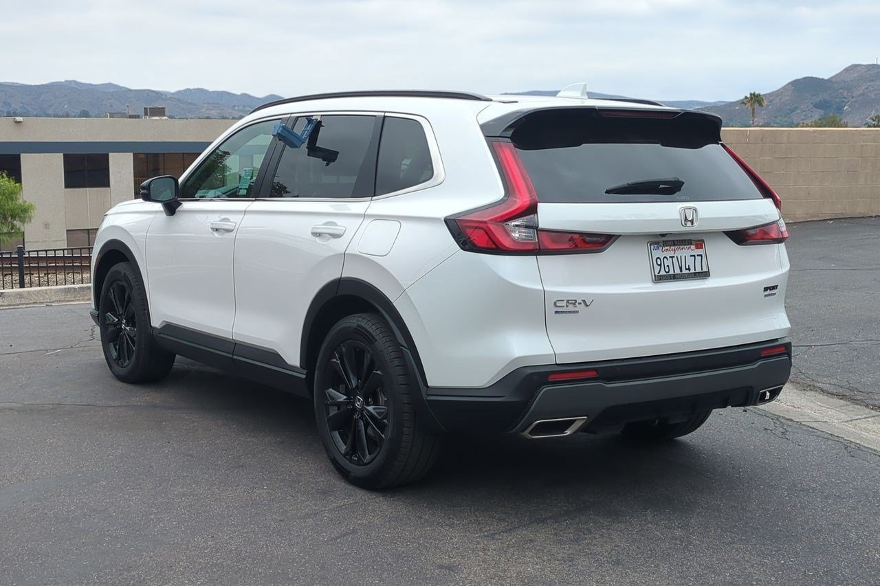 Certified 2023 Honda CR-V Sport Touring image 8