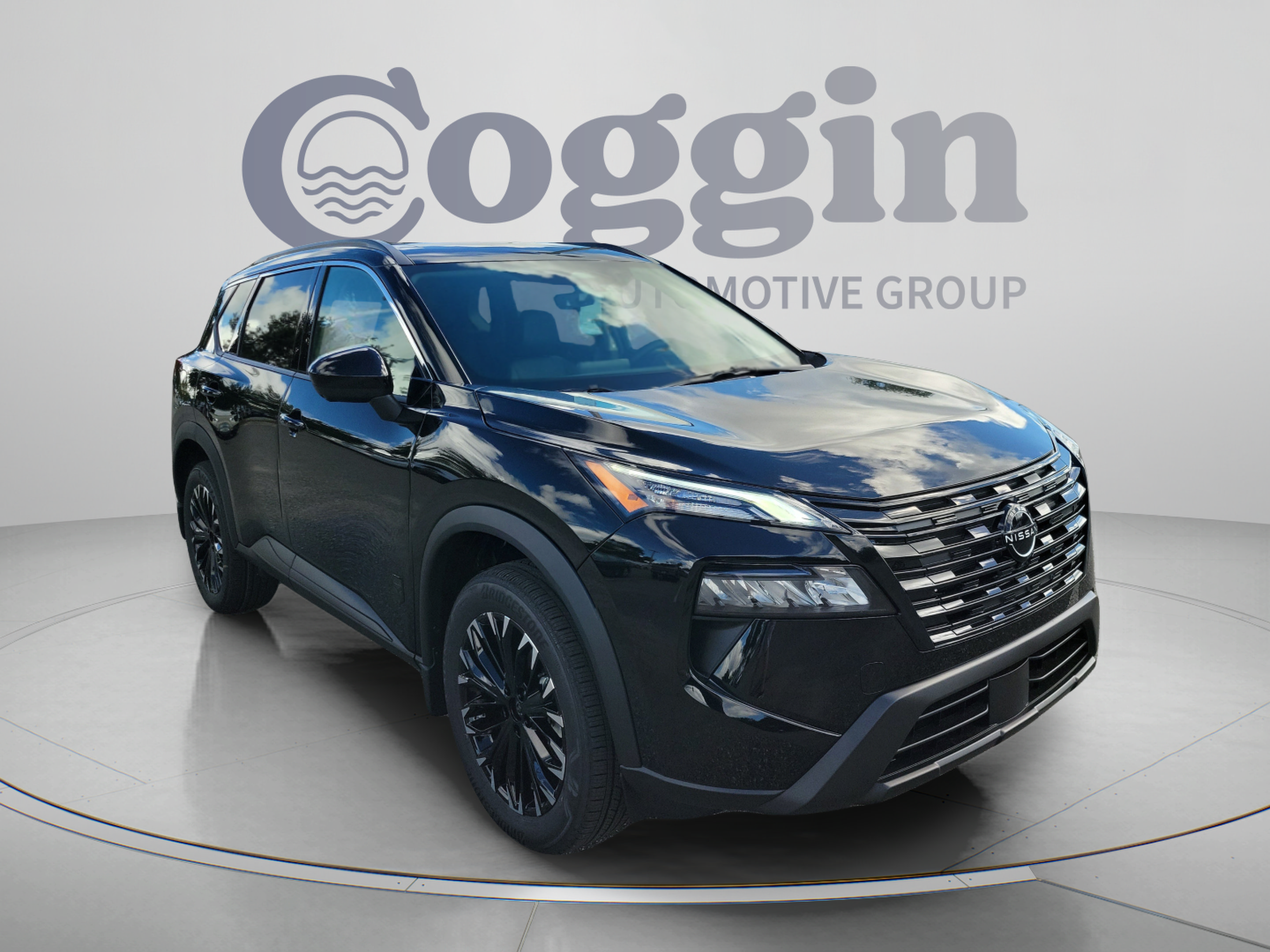 New 2026 Nissan Rogue Dark Armor FWD image 7