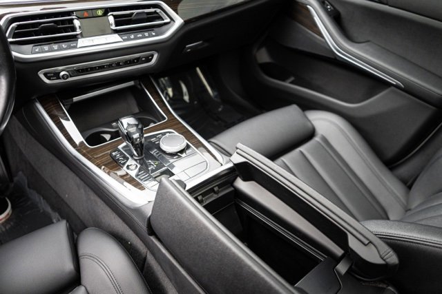 Used 2019 BMW X5 xDrive40i w/ Parking Assistance Package image 27