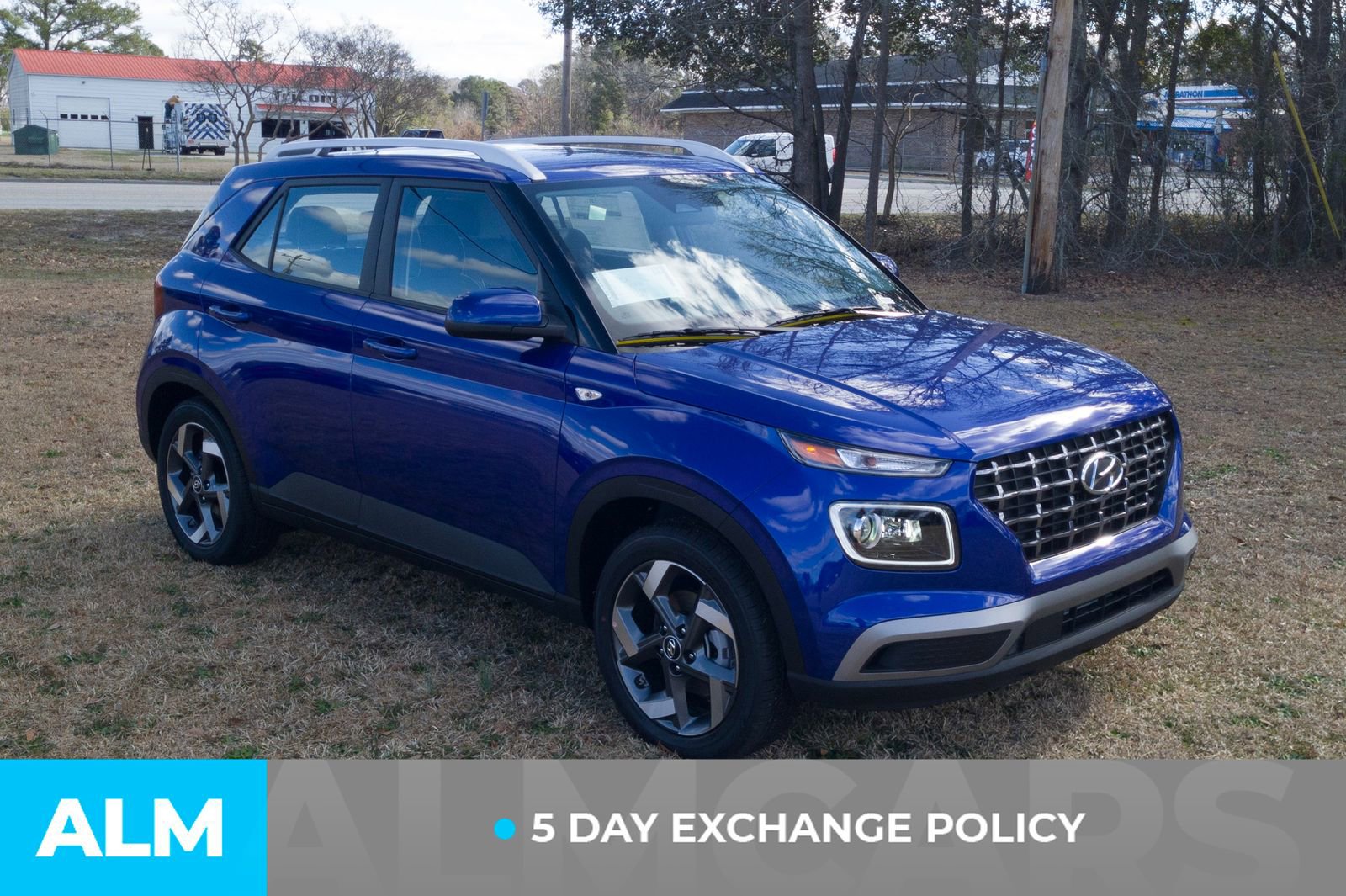 Used 2025 Hyundai Venue Limited image 4