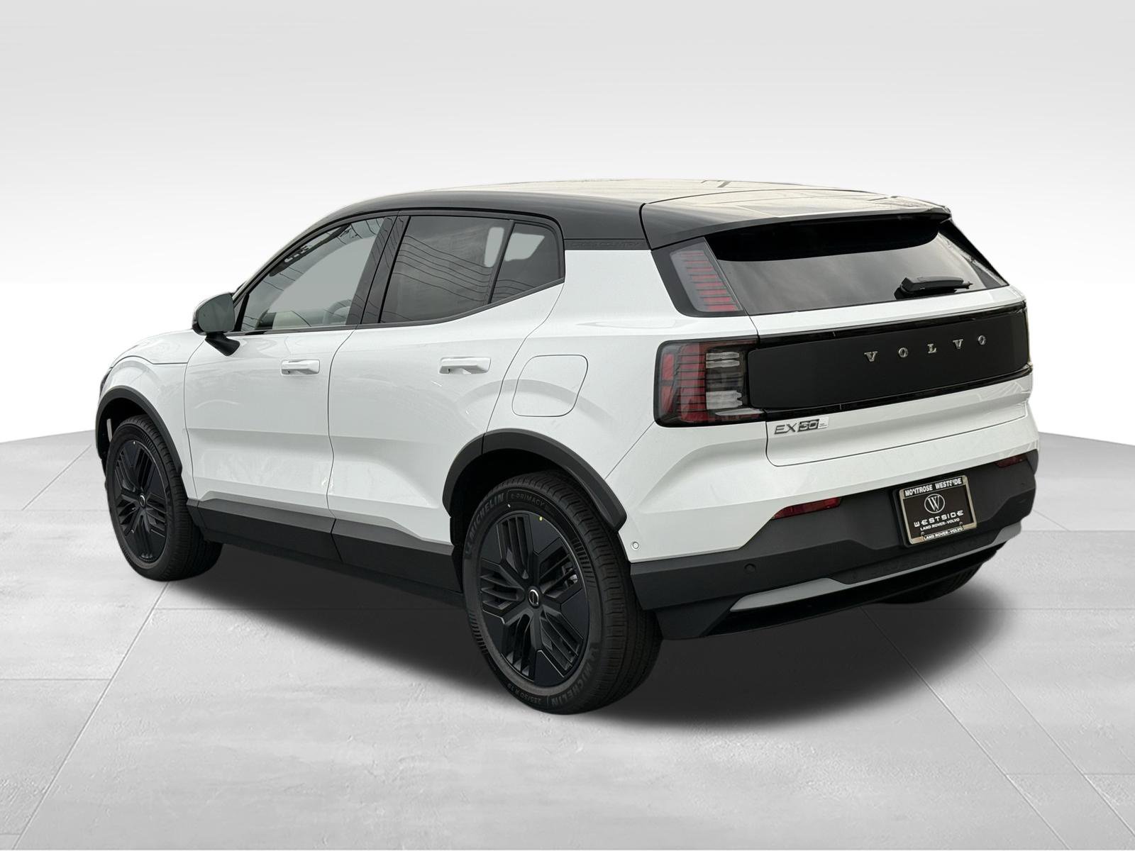 New 2026 Volvo EX30 Cross Country Ultra w/ Protection Package Premier AWD/4WD image 4