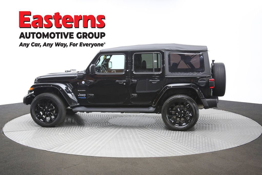 Used 2021 Jeep Wrangler Unlimited Sahara w/ Cold Weather Group AWD/4WD image 61
