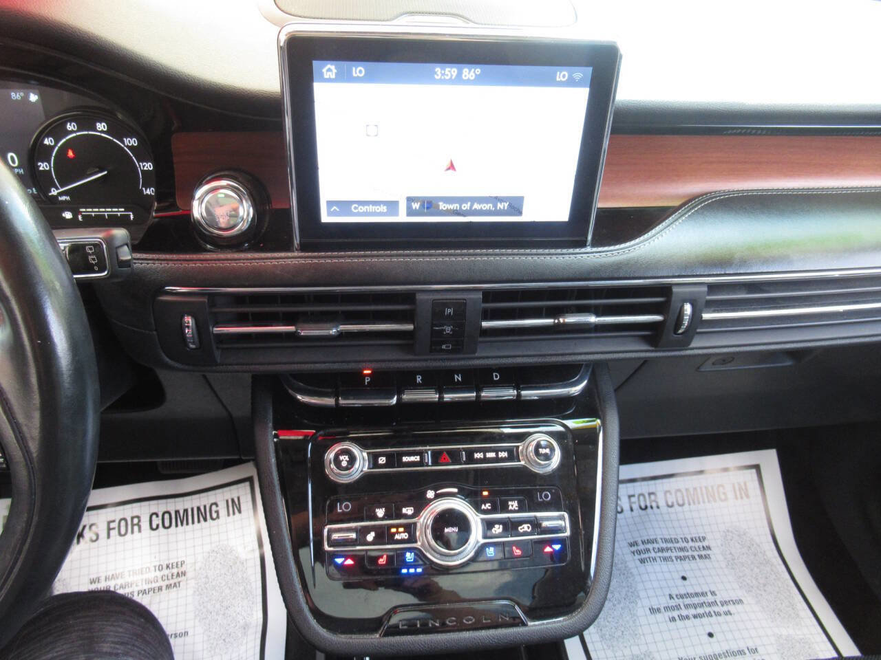 Used 2020 Lincoln Corsair Reserve w/ Elements Package image 24