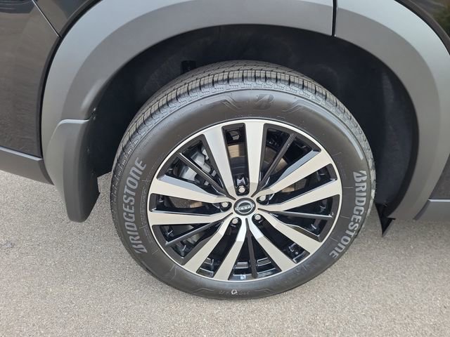 New 2025 Nissan Pathfinder Platinum image 33