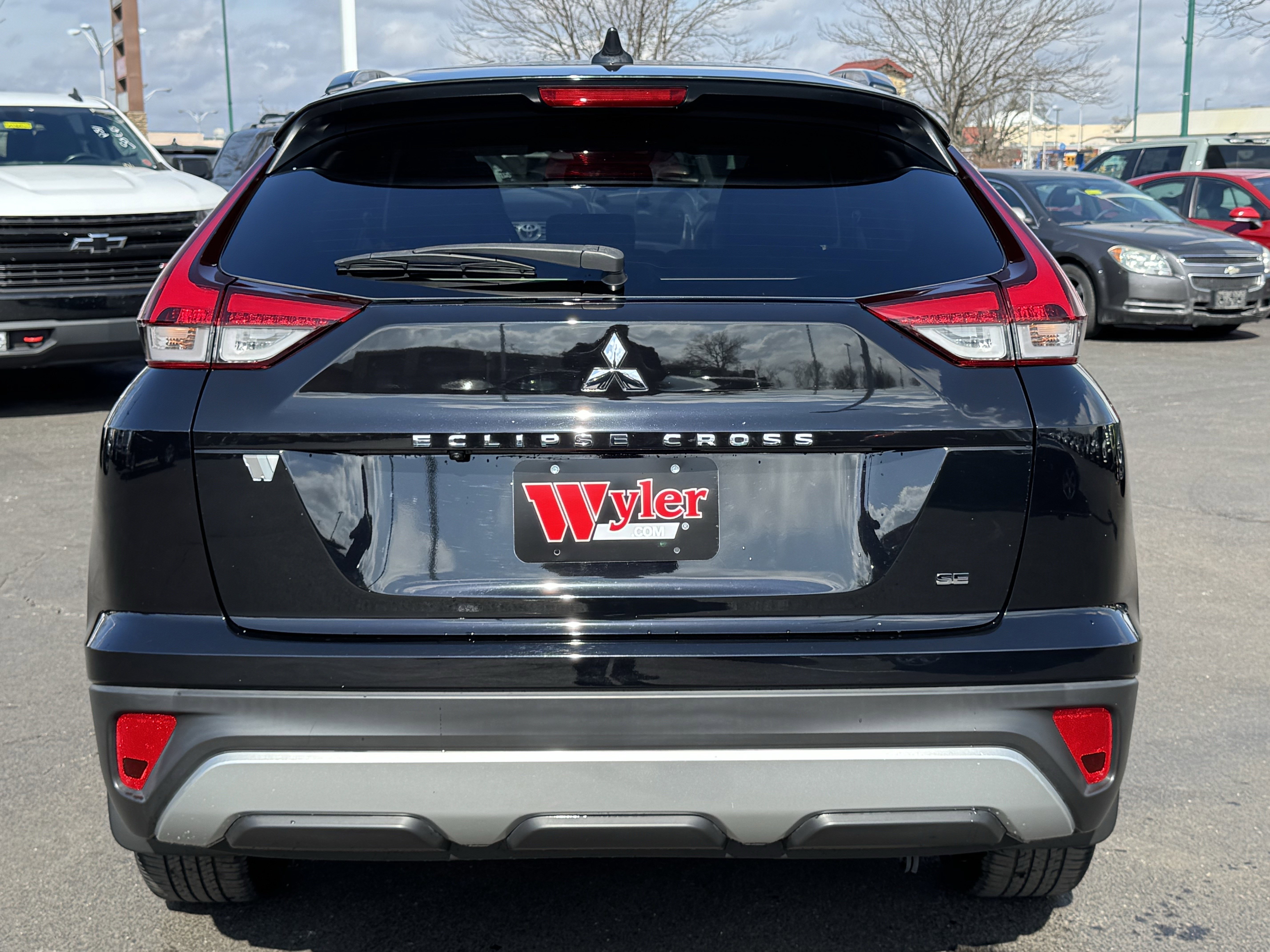 Used 2022 Mitsubishi Eclipse Cross SE image 19