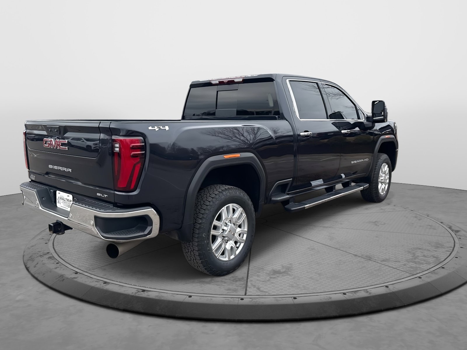 Certified 2024 GMC Sierra 2500 SLT w/ SLT Premium Package image 8