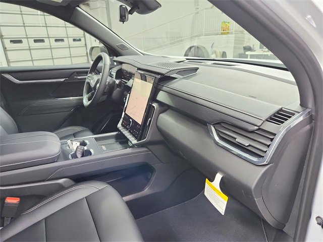 New 2026 GMC Acadia Elevation w/ Elevation Premium Package image 38