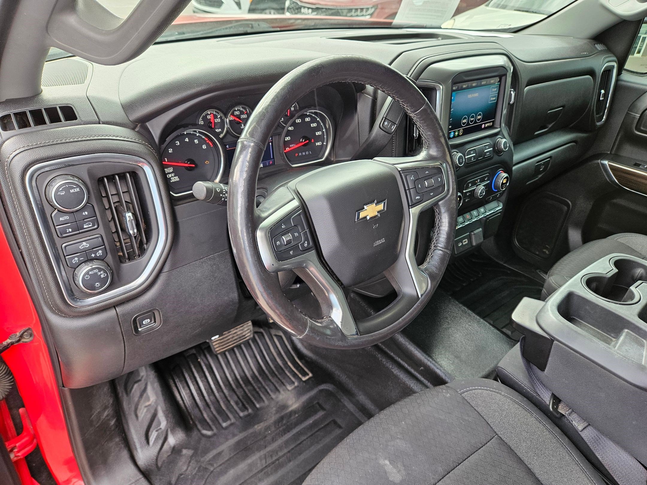 Used 2020 Chevrolet Silverado 1500 LT w/ All-Star Edition AWD/4WD image 14