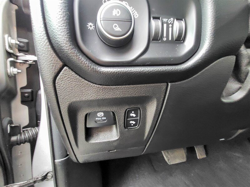 Used 2019 RAM 1500 Big Horn AWD/4WD image 26
